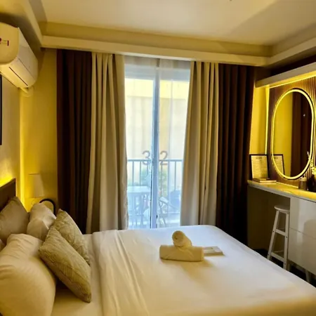 Curated Stay Near Airport - Mount Olives