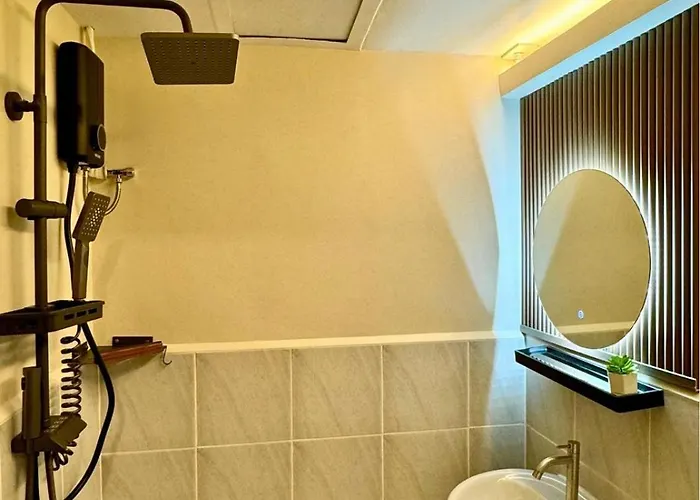 Aparthotel Curated Near Airport - Mount Olives At Saekyung Village One Phase 3